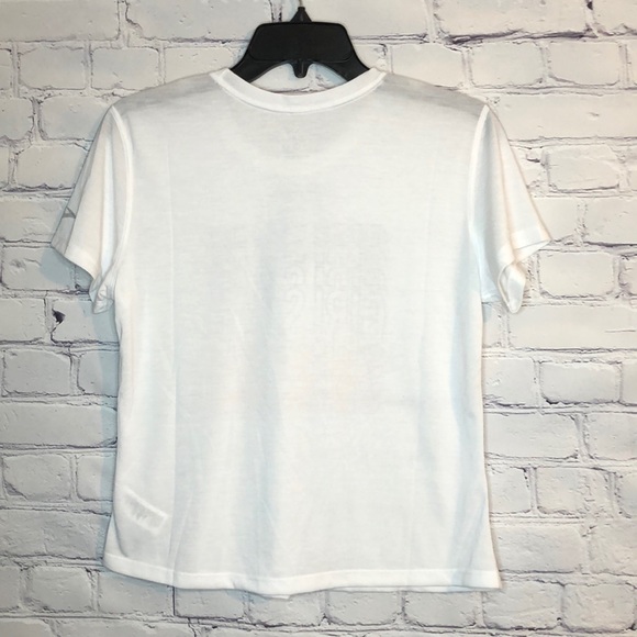 NWT Brooks Running Tee M International Women’s Day - Picture 9 of 11